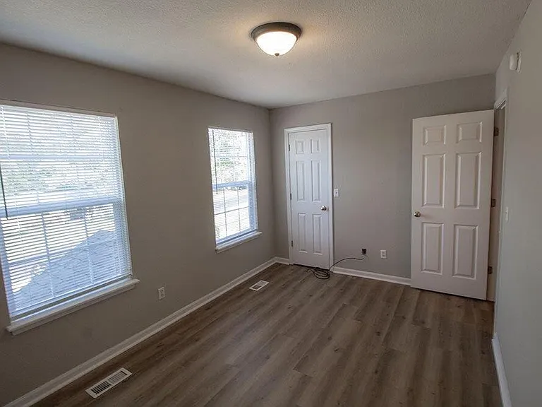 4516 Waterloo Dr #A — Photo 20
