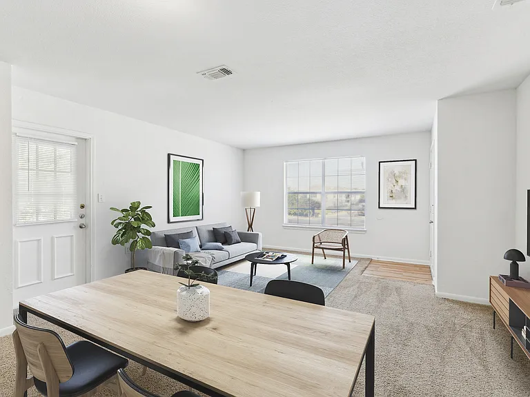 Las Villas De Leon Apartments — Photo 26