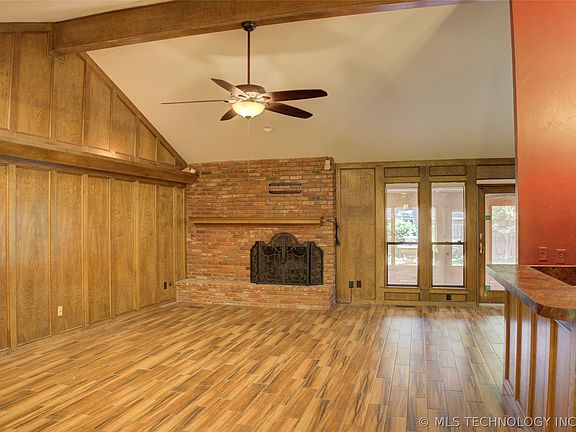 4th image of 6642 E 88th Pl S