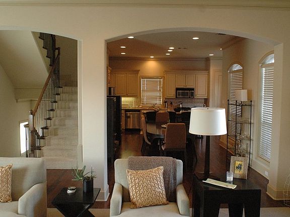 Open 2nd floor 