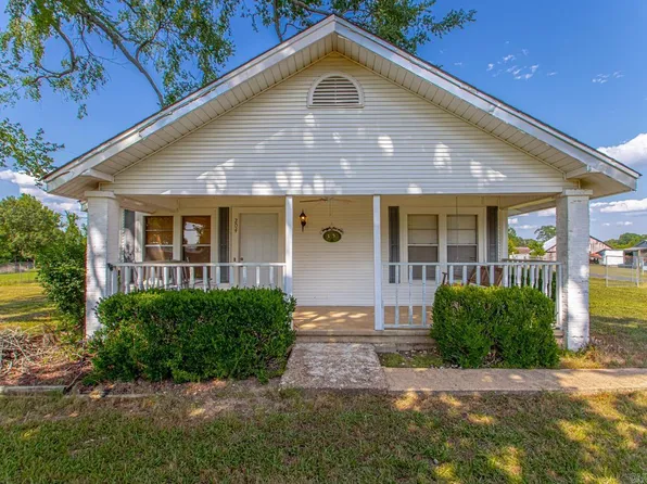204 Grand Ave, Haskell, AR 72015