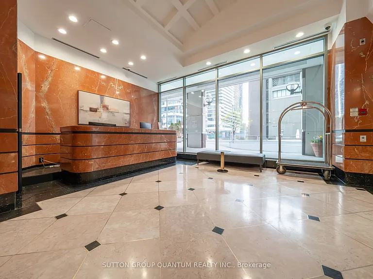 10 Yonge St #2113 — Photo 26