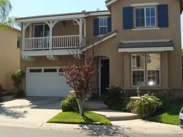 27929 Agapanthus Ln, Valencia, CA 91354