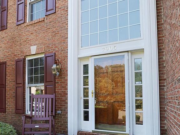 5th image of 7905 Glenbarr Ct