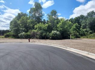 2 Rust Ave, Big Rapids, MI 49307