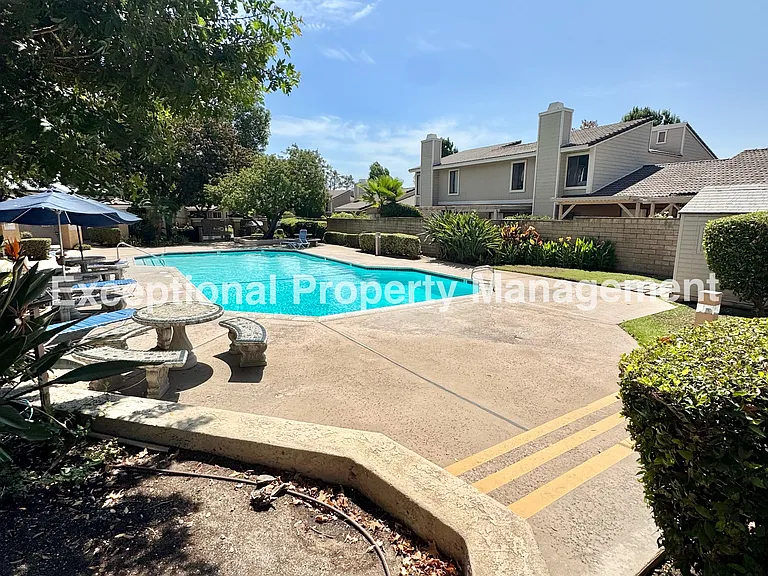 8419 Cedarwood Ln — Photo 16