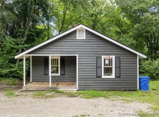 1215 Camden Rd, Fayetteville, NC 28306