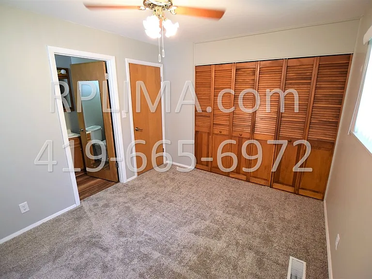 1706 Latham Ave — Photo 7