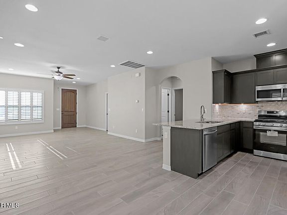 4th image of 13844 Paseo De Miel Dr