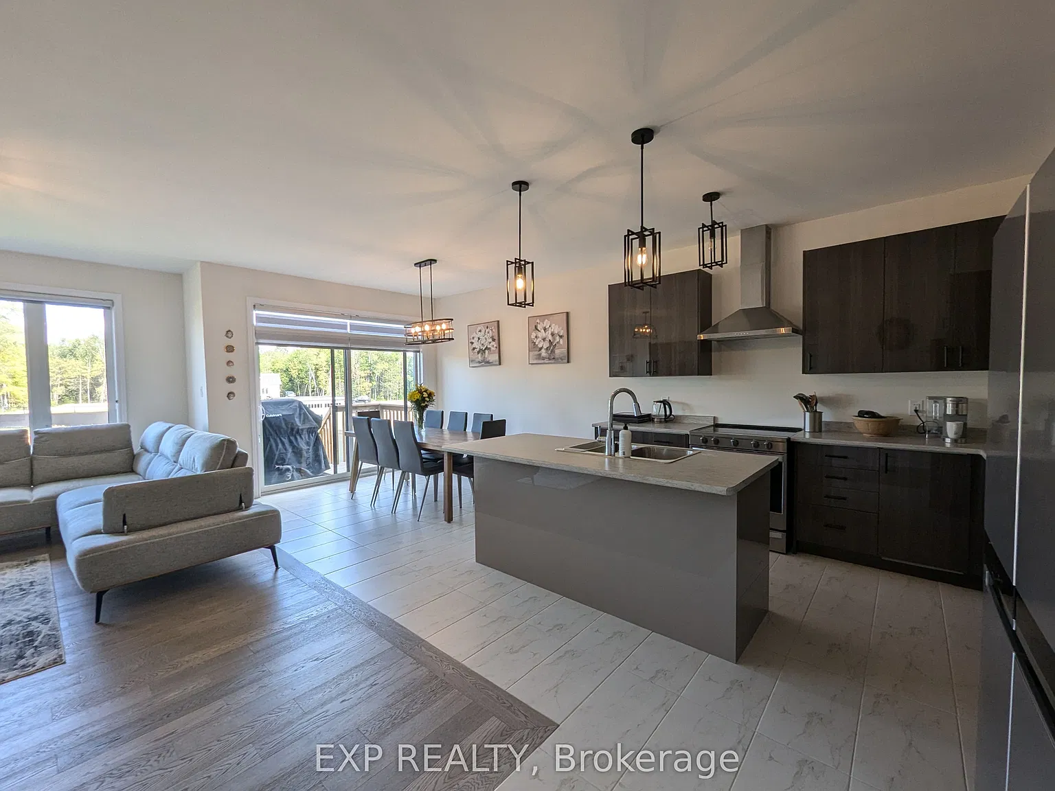 5 bed, $3,400 — Photo 2