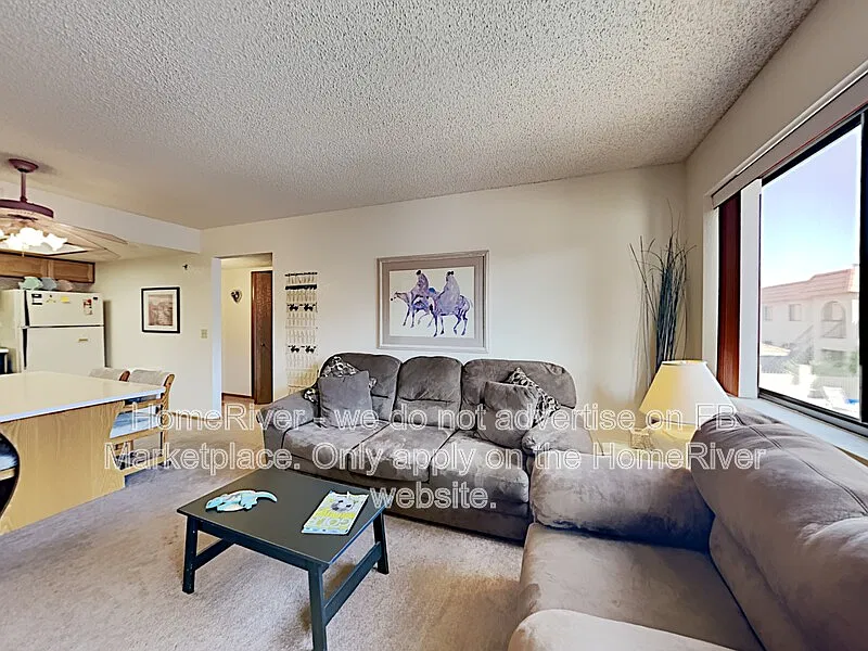 2 bed, 2.0 bath, 936 sqft, $1,500 — Photo 2