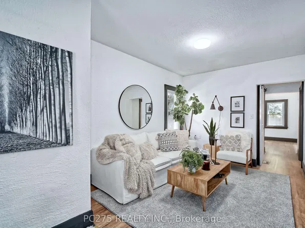 16 Barrington Ave, London, ON N6H 1J9