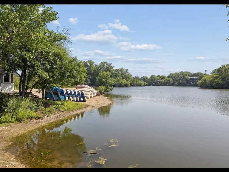 5913 Meadow Dr — Photo 22