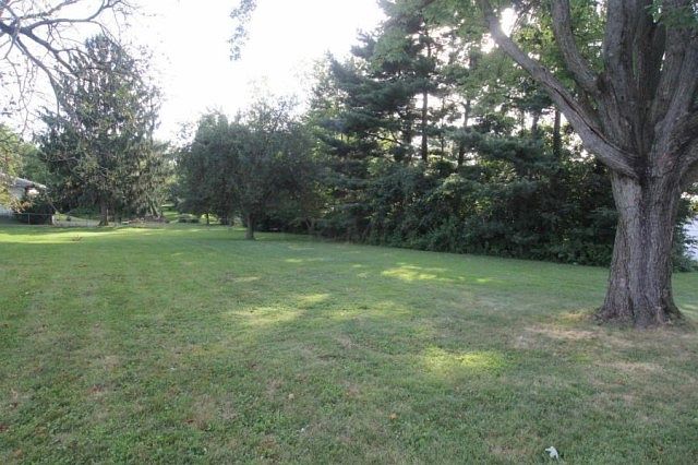 1st image of 297 Rainbow Ave