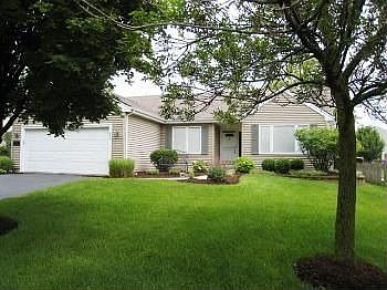 1st image of 459 Essex Pl