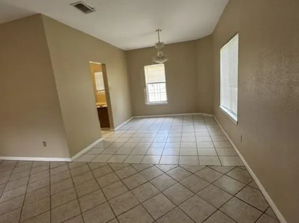 8310 Wild Rose St APT 21C, Houston, TX 77083