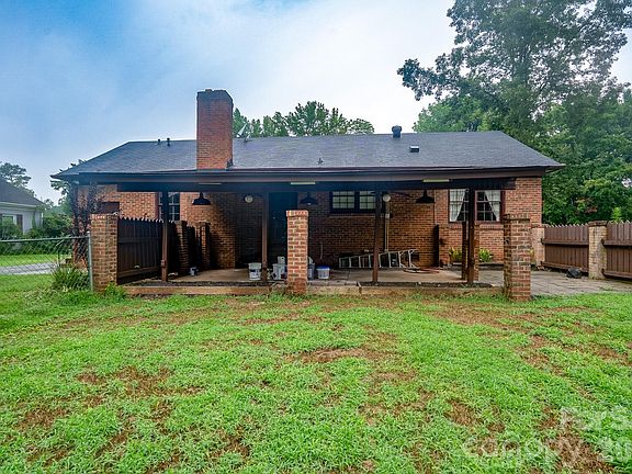 4th image of 5742 Faulconbridge Rd