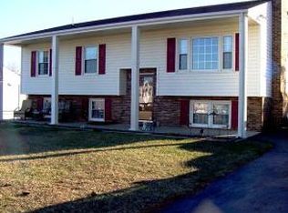 591 Joan Cir, Salem, VA 24153