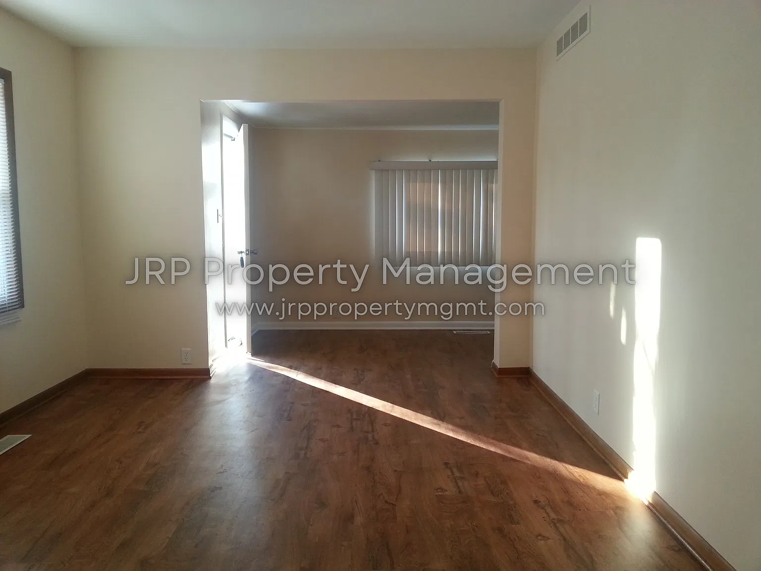 551 7th st - 1 — Photo 3