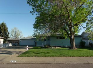 620 Skyline Dr NE, Great Falls, MT 59404