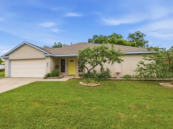 1005 1st St, Princeton, TX 75407