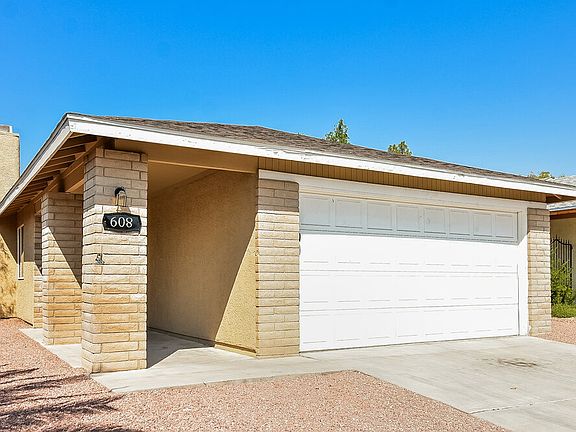 3rd image of 608 Thrush Dr