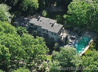 130 Warren Rd, Charlestown, RI 02813