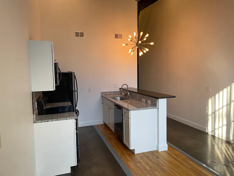 The Lynchburg Midtown Lofts — Photo 45