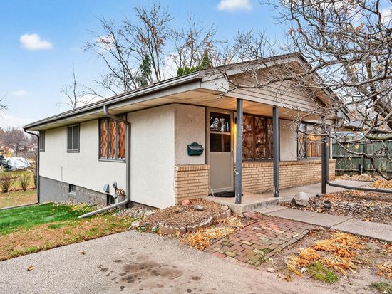 1549 Old Hudson Rd, Saint Paul, MN 55106