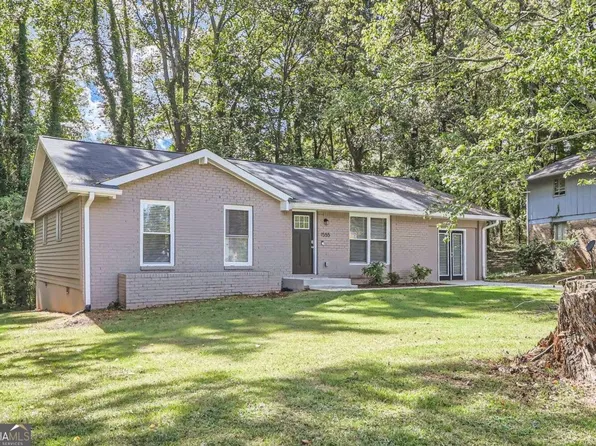 1555 Birch Ridge Way, Stone Mountain, GA 30083