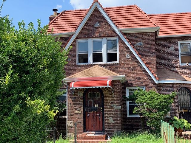 1st image of 11644 217th St