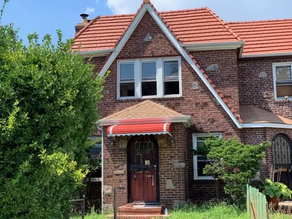 11644 217th St, Cambria Heights, NY 11411