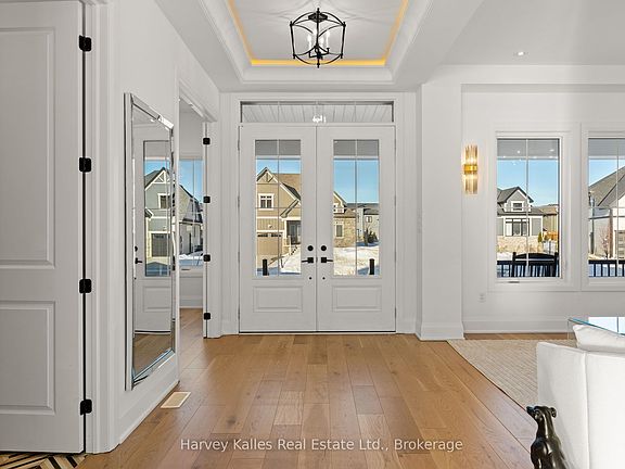 3rd image of 109 Reed Way