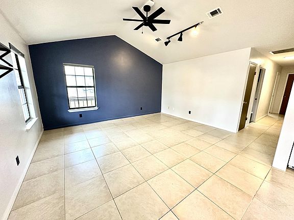 4th image of 1509 Kruse Dr