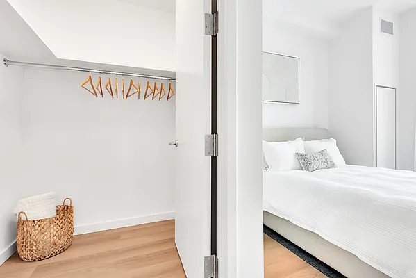 Rented by Modern Spaces | media 19