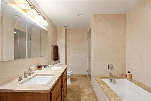 Sold by Trump International Realty | media 5