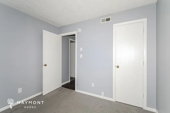 1233 Plymouth Rock Way — Photo 13