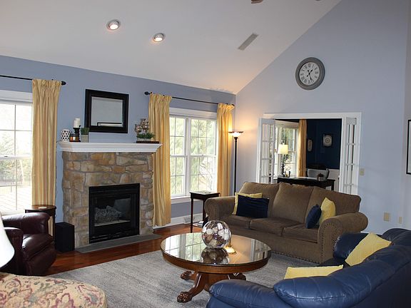 Main Level Living Room