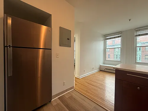 483 Beacon St Photo 1