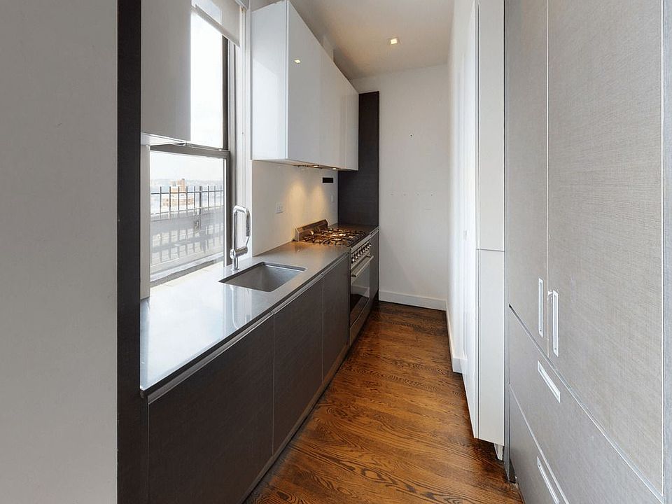 1st image of 666 W End Ave APT 22D