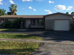 8340 NW 24th Ct, Pembroke Pines, FL 33024
