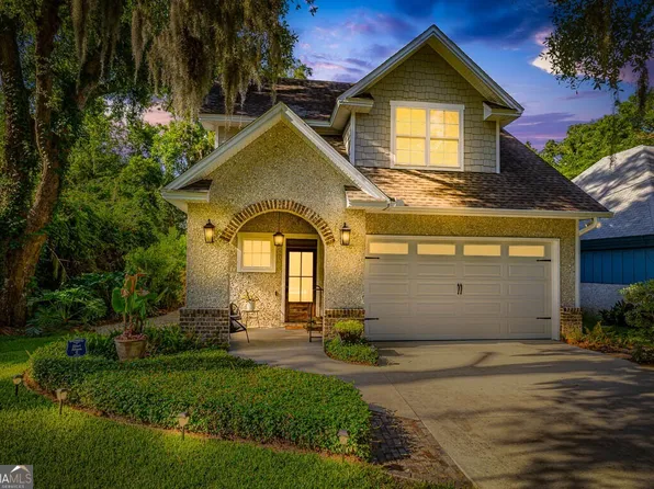 107 Reynoso Ave, Saint Simons Island, GA 31522