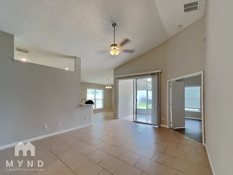10547 Cherry Oak Cir — Photo 8