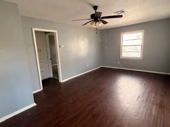 3737 SE 24th St, Del City, OK 73115