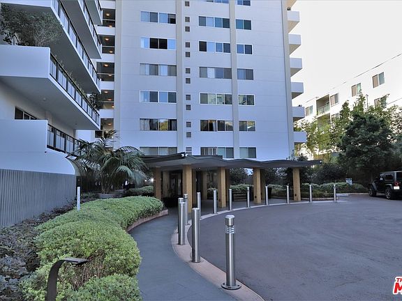 5th image of 1155 N La Cienega Blvd APT 1004