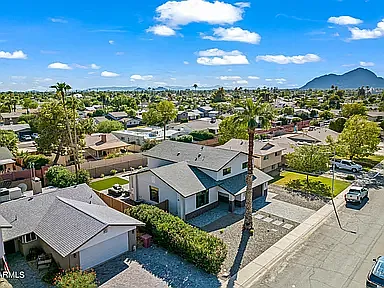 8725 E Malcomb Dr — Photo 42