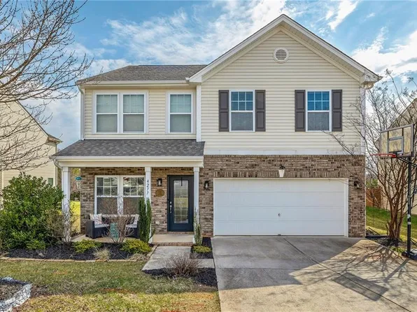 4277 Wedge Dr, Pfafftown, NC 27040