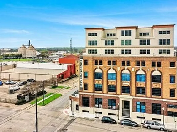 219 S 4th St, Waco, TX 76701