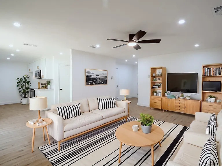 5106 Preston Trl — Photo 3