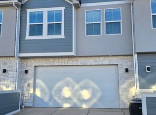 877 W Pebble Ridge Cv, Saint George, UT 84790